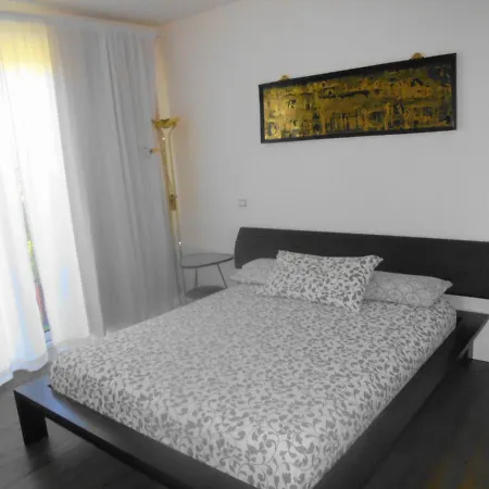 Apartmán Dock House Marone