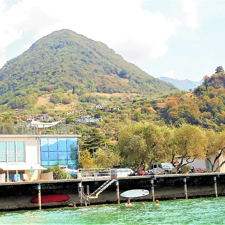 Dock House Marone