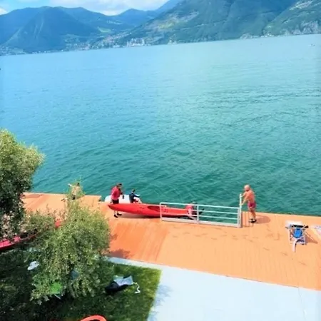 Dock House Apartmán *