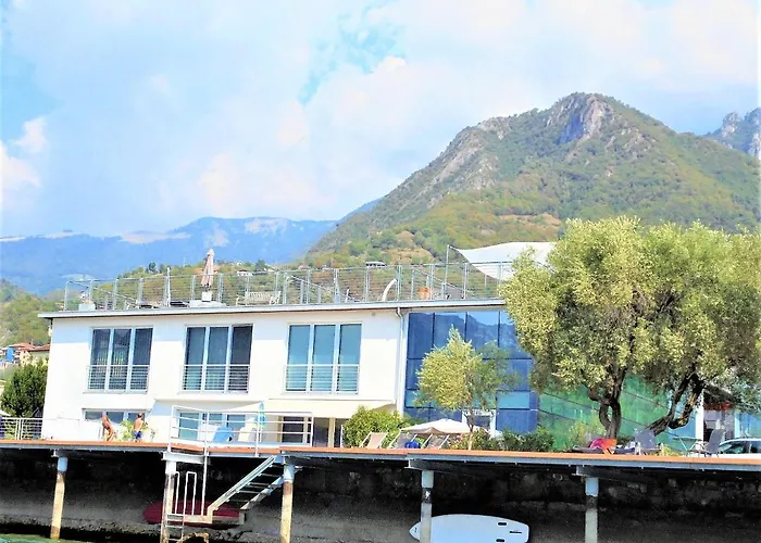 Dock House Διαμέρισμα Marone