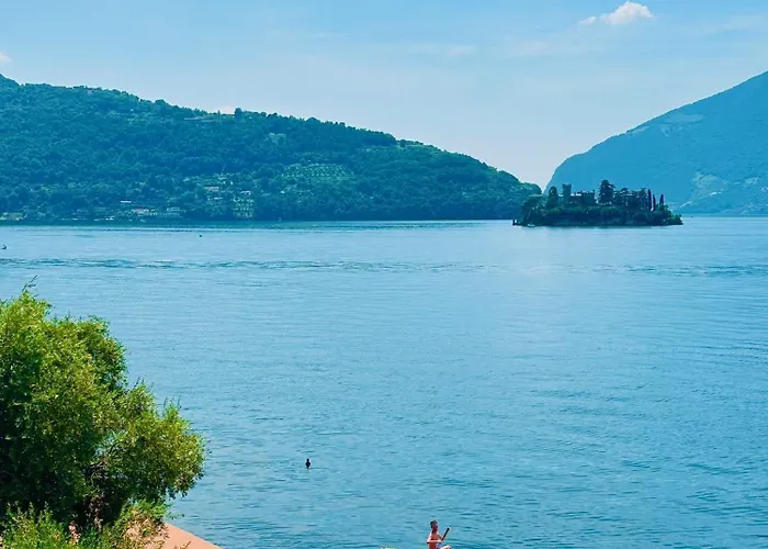 Διαμέρισμα Dock House Marone