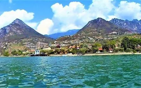 Dock House Appartement Marone