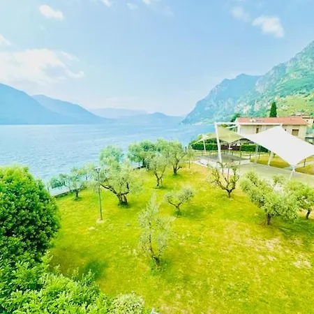 아파트 Dock House 마로네
