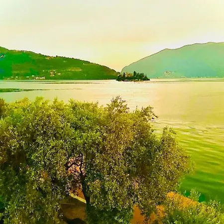 Апартаменты Dock House *