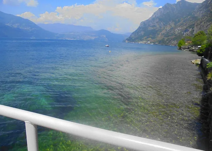Apartman Dock House Marone